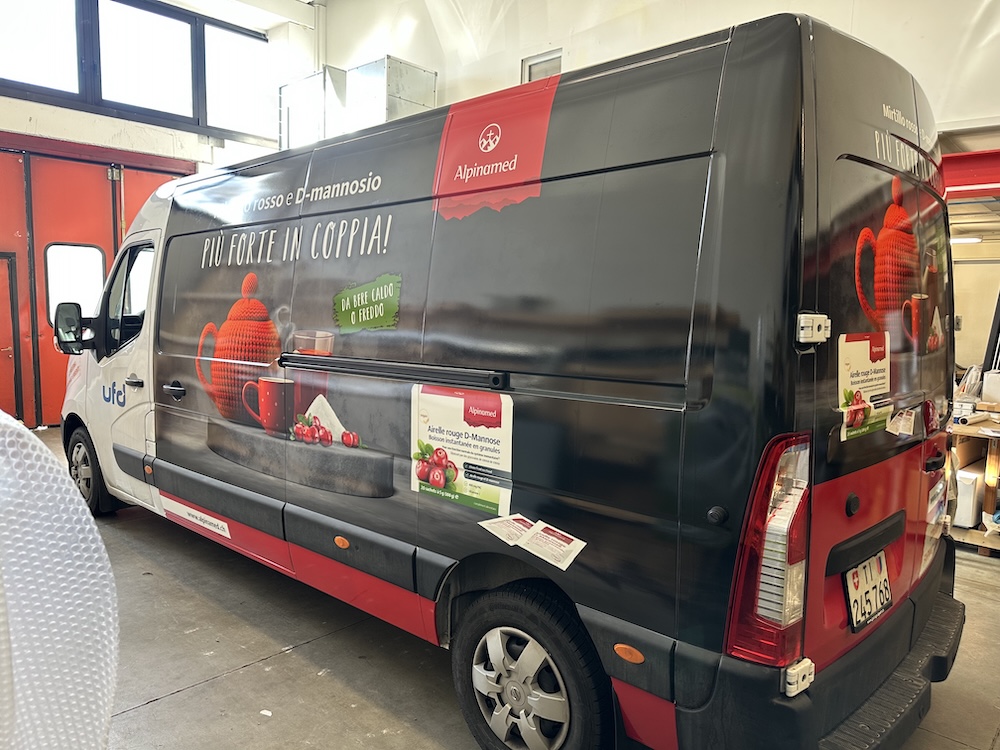 colorlito-innovazione-car-wrapping-nissan-1