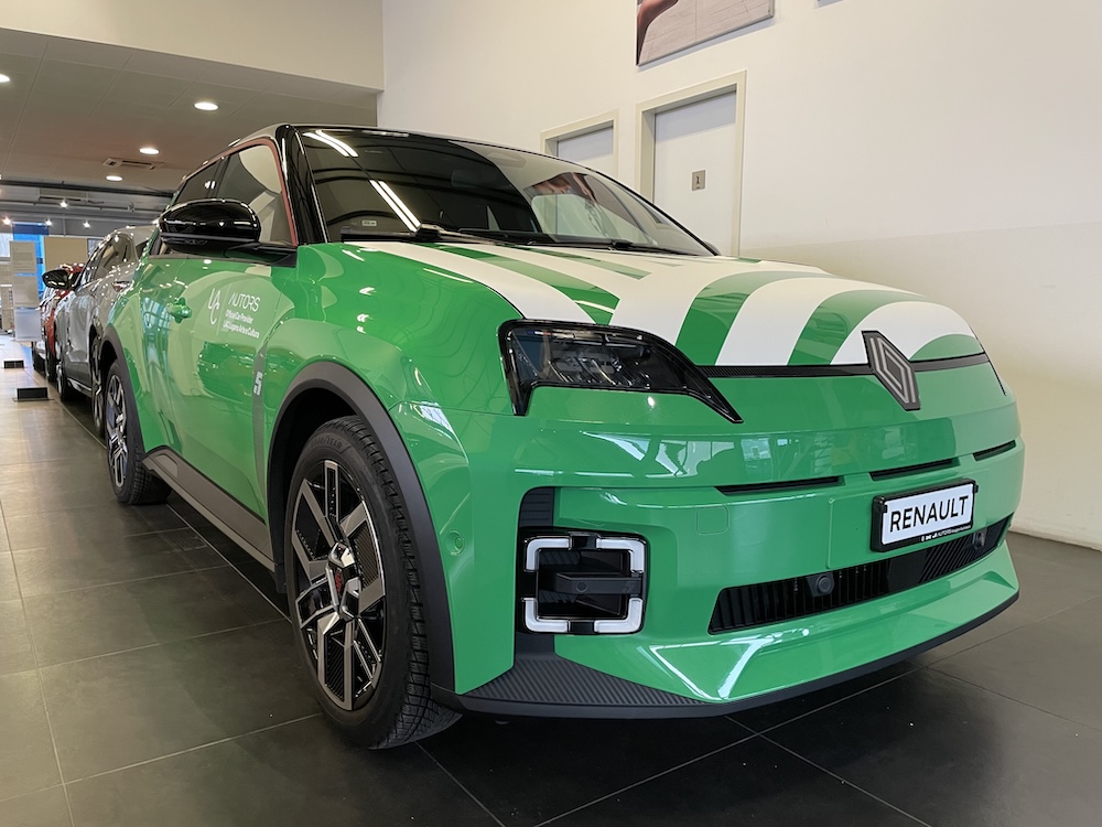 colorlito-innovazione-car-wrapping-renault-7
